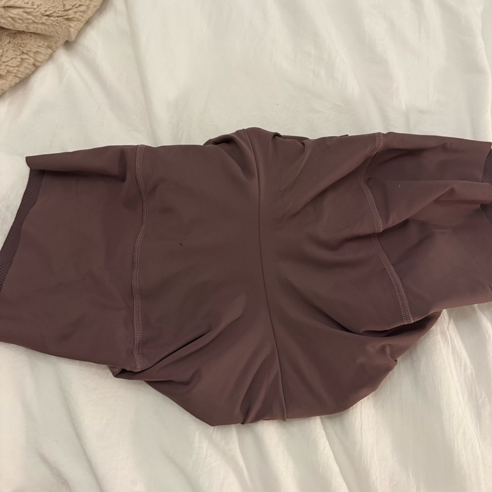 NWT! lululemon City to Summit Light Cycling Short - Picture 7 of 10